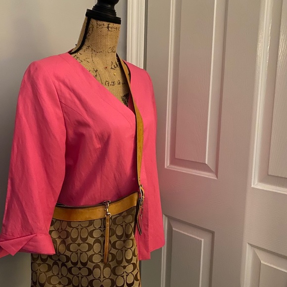 Coach Large Handbag - Picture 8 of 9